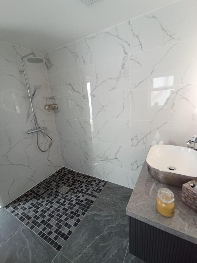 Tiernan'S Luxury King Room Ensuite Charlestown Esterno foto
